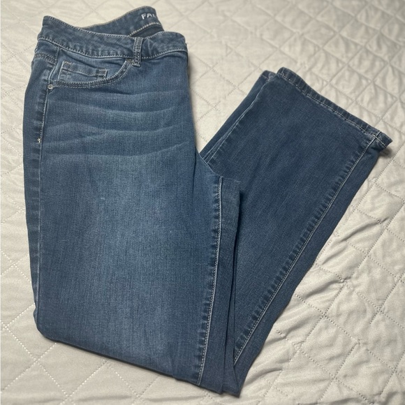 Falls Creek Denim - Falls Creek Women's Straight Leg Jeans in Blue